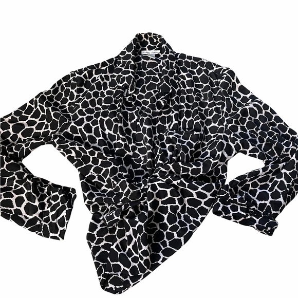 Michelle Michelle vintage silk giraffe blouse - Picture 3 of 8